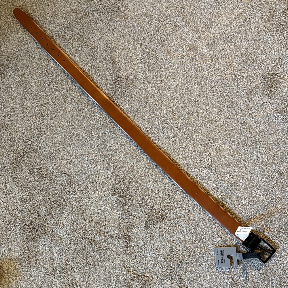 Kenneth Cole Tan brown and reversible black  Belt 30-32